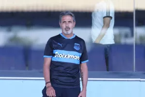 Φιλική... ανατροπή με Μπένσοπ! (φώτος)