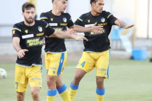 ΑΠΟΕΛ/Φιλικό "μηδέν" με "ντεμπούτο" για τέσσερις (φώτος)