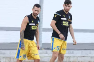ΑΠΟΕΛ/Φιλικό "μηδέν" με "ντεμπούτο" για τέσσερις (φώτος)