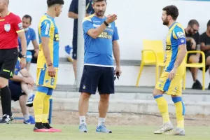 ΑΠΟΕΛ/Φιλικό "μηδέν" με "ντεμπούτο" για τέσσερις (φώτος)