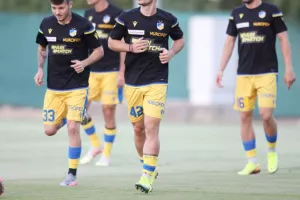 ΑΠΟΕΛ/Φιλικό "μηδέν" με "ντεμπούτο" για τέσσερις (φώτος)
