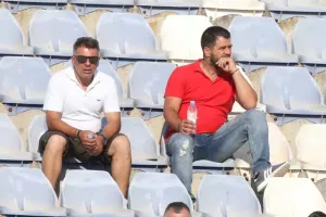 Με υπογραφή… Φώτη - “Κάκου” (φώτος) 