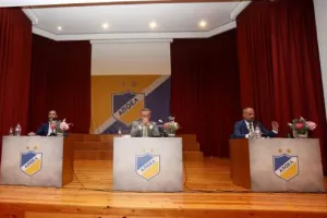 Η Ετήσια Γ.Σ του ΑΠΟΕΛ (φώτος)