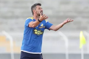 Πέντε γκολ στο Μακάρειο, το ΑΠΟΕΛ τη νίκη... (φώτος)
