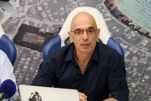 (Το ΚΕΡΚΙΔΑ.ΝΕΤ στο "ΠΑΠ") Παρουσίασε νέο έμβλημα και εμφανίσεις 