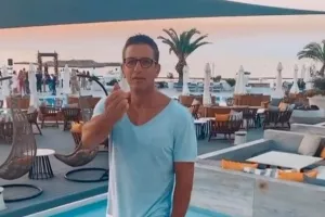 ΤΟΡΝΑΡΙΤΗΣ με βίντεο για την... ΑΓΑΠΗ!