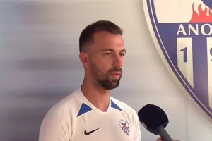Η ομοιότητα και ο... Josef Hušbauer!