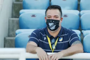 Γαλαζοκίτρινο το φιλικό με Λουντέμο και Τάμαρι (φώτος)