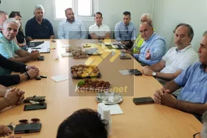 ΦΩΤΟΣ/Η σύσκεψη για το γήπεδο Λεμεσού