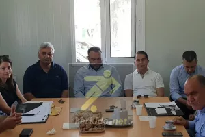 ΦΩΤΟΣ/Η σύσκεψη για το γήπεδο Λεμεσού