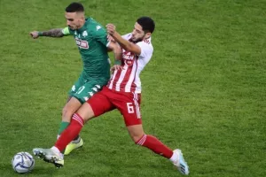 Σε σοβαρή κατάσταση ο Μπενζιά: «Δίνει μάχη για να ξανακουνήσει το χέρι του»