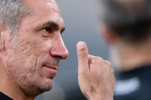 Υπέγραψε ο Δώνης (παίρνει €700.000)