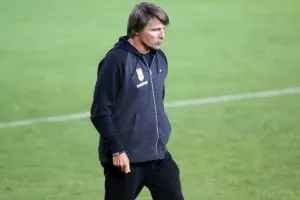 Ένινγκ: «Ρωτήστε τον Φετφατζίδη για το γκολ…»