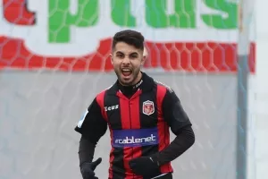 Ευχές στον "κοντό scorer" 