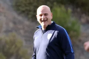 (ΦΩΤΟ) Περήφανη για τον μπαμπά Τιμούρ!