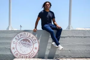 Καρεμπέ: "Ο Ολυμπιακός μπορεί να κατακτήσει ευρωπαϊκό τίτλο"