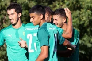 "Κιτρινοπράσινο" το φιλικό με... Κωνσταντίνου! (φώτος)