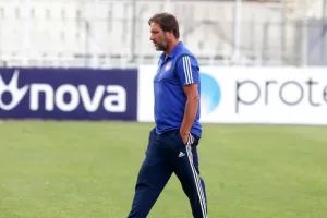 Μαρτίνς: «Να τελειώσουμε αήττητοι – παρακολουθούμε τον Σεμέντο»