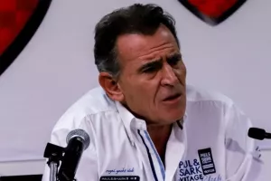 «Βόμβα» Πανόπουλου: «Αποχωρώ μετά από 31 χρόνια, να έρθει όποιος επενδυτής θέλει»