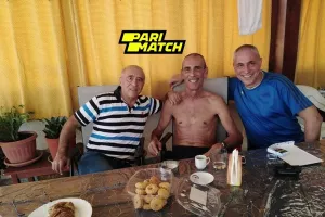 Συνάντηση και ευχές στον ΜΗΤΡΟ
