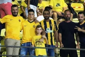 Πλούσιο φαγητό στην Ανατολική (φώτος) 