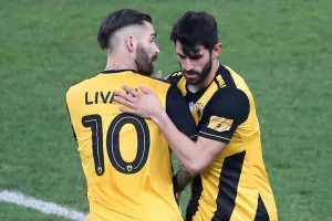 «Δένει» Λιβάγια-Ολιβέιρα και πάει για εξτρέμ η ΑΕΚ