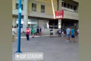 Έτσι το έζησαν οι Ομονοιάτες (φώτος)