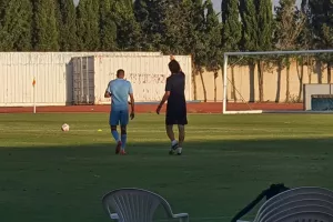 Μάθημα στον Θεοδώρου ο Γιασεμάκης/ΦΩΤΟΣ 