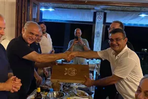 Δεξιώθηκε την Αναγέννηση (Φώτος)