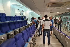 Συγκίνηση στα VIP/Τοποθετήθηκε η κορνίζα του Κρίστη Βέβη! (φωτορεπορτάζ)