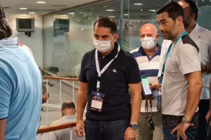 Συγκίνηση στα VIP/Τοποθετήθηκε η κορνίζα του Κρίστη Βέβη! (φωτορεπορτάζ)