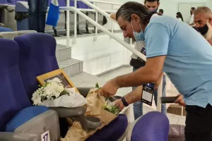 Συγκίνηση στα VIP/Τοποθετήθηκε η κορνίζα του Κρίστη Βέβη! (φωτορεπορτάζ)