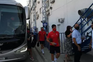 (ΒΙΝΤΕΟ/ΦΩΤΟΣ) Η άφιξη της Νέας Σαλαμίνας