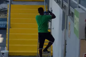(ΦΩΤΟΣ) Επιδιoρθώσεις στο "Αμμόχωστος"