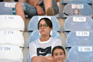 (ΦΩΤΟΣ/ΑΝΟ) Η πρεμιέρα με Ερμή