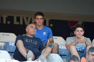 (ΦΩΤΟΣ/ΑΝΟ) Η πρεμιέρα με Ερμή