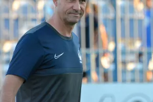 (ΦΩΤΟΣ/ΑΝΟ) Η πρεμιέρα με Ερμή