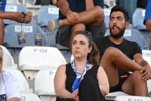 (ΦΩΤΟΣ/ΑΝΟ) Η πρεμιέρα με Ερμή