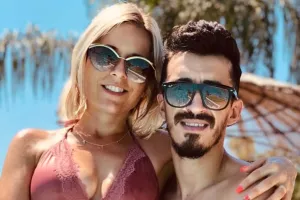 Αγκαλιά με την Βάνια