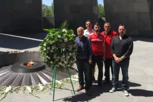 Τσιτσερνακαμπέρντ/Ομόνοια