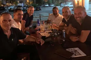 ΕΞΟΔΟΣ... με τον κόουτς