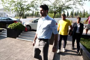 Έτοιμη η φανέλα του Ανσαριφάρντ στην ΑΕΚ (φώτο)