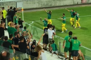 Το 2Χ3 έγινε με... ΤΡΙΑ στο ΑΠΟΕΛ! (φώτος)