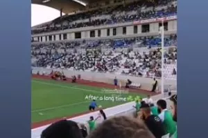 Έτσι το έζησαν οι Ομονοιάτες (φώτος)