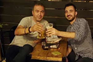 Παγωμένη... με το Δήμαρχο!