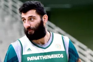 Παναθηναϊκός: Ξεκινάει με Μπουρούση, τρεις οι απόντες