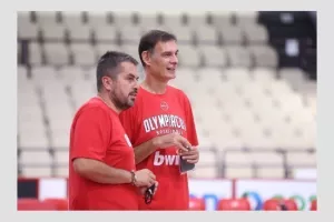 Ολυμπιακός: Κλικς από την πρώτη επίσημη προπόνηση