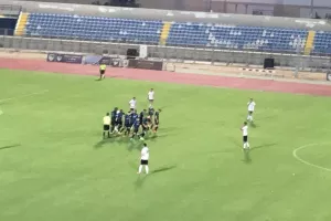 Τεσσάρα στην... επανάληψη για τον Απόλλωνα (φώτος)