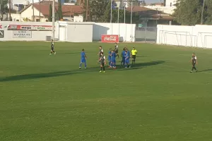 Ανόρθωση... με ανατροπή στην Αραδίππου (φώτος)