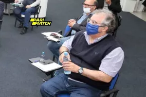 Φαντάρος/"Περιμένουμε απαντήσεις κύριοι"
